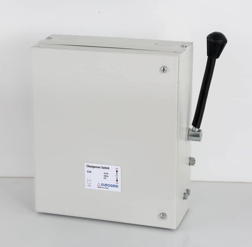 EUROGRID Changeover Switch– Reliable Manual Power Transfer Between Mains & Generator. - View 1